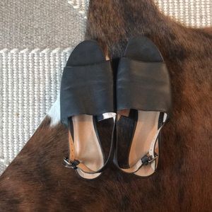 Madewell black leather slingback sandals